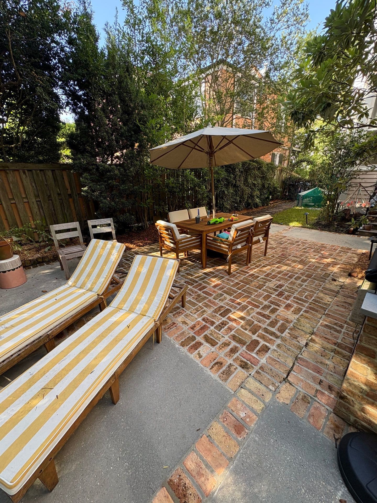 Gallery photos for Lush Outdoor Makeover with Nicky's Nice Plants: Image #4