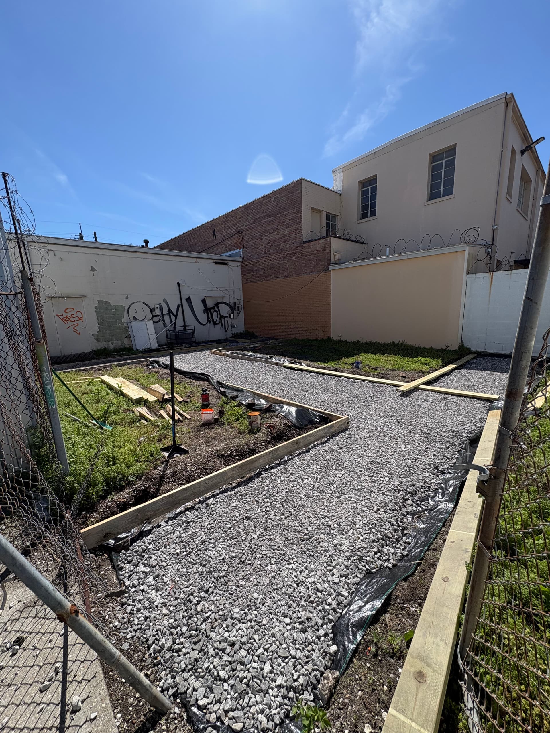 Gallery photos for Transforming an Urban Outdoor Space: Image #3