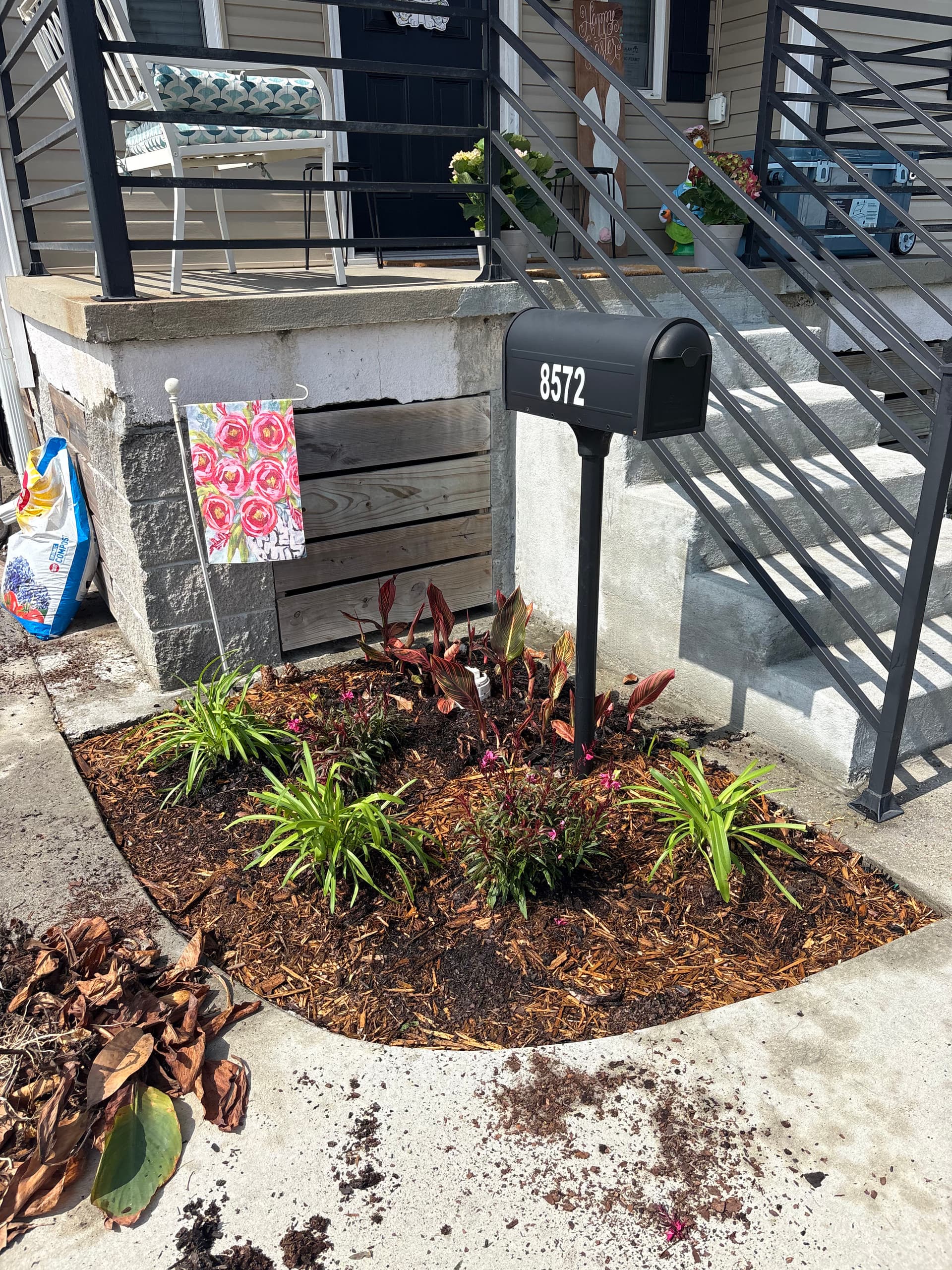 Gallery photos for Turning Small Spaces into Leafy Oases: Image #1