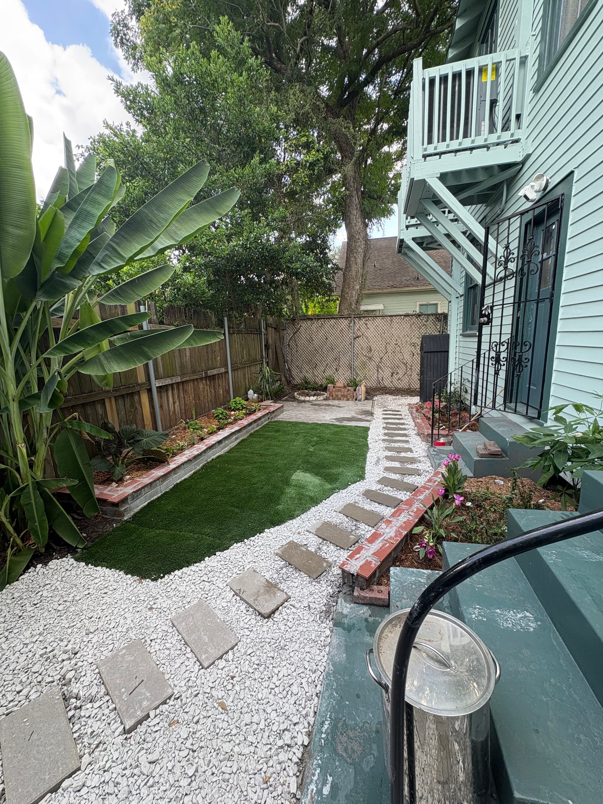 Gallery photos for Uptown New Orleans Backyard Goes From Overgrown to Outdoor Retreat: Image #1